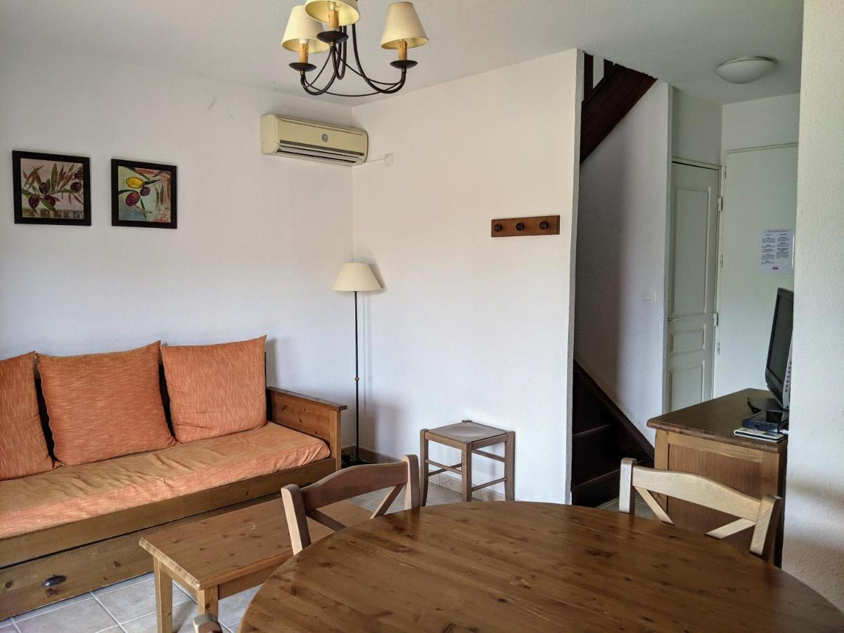 Maisonnette Dans Domaine Avec Piscine A Nyons, Pays Des Olives Luaran gambar