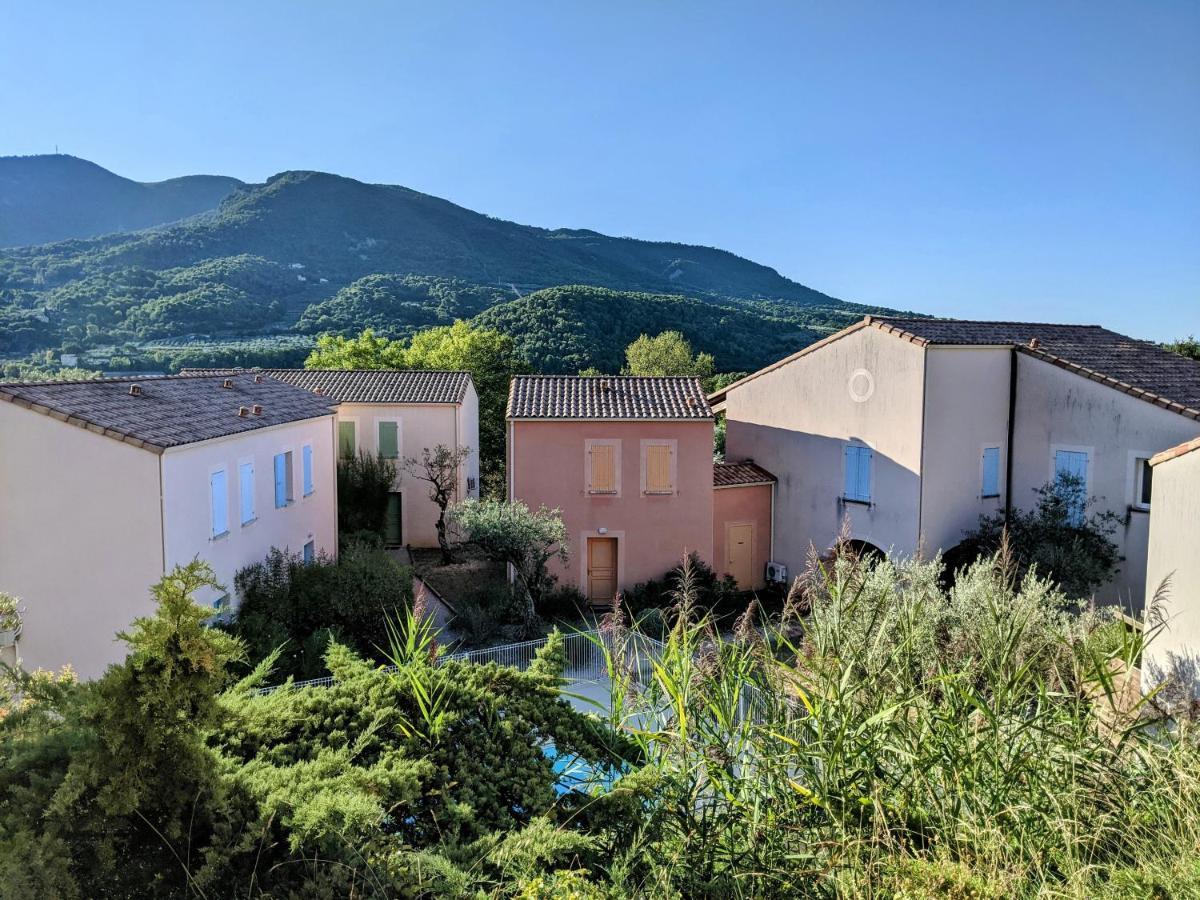 Maisonnette Dans Domaine Avec Piscine A Nyons, Pays Des Olives Luaran gambar